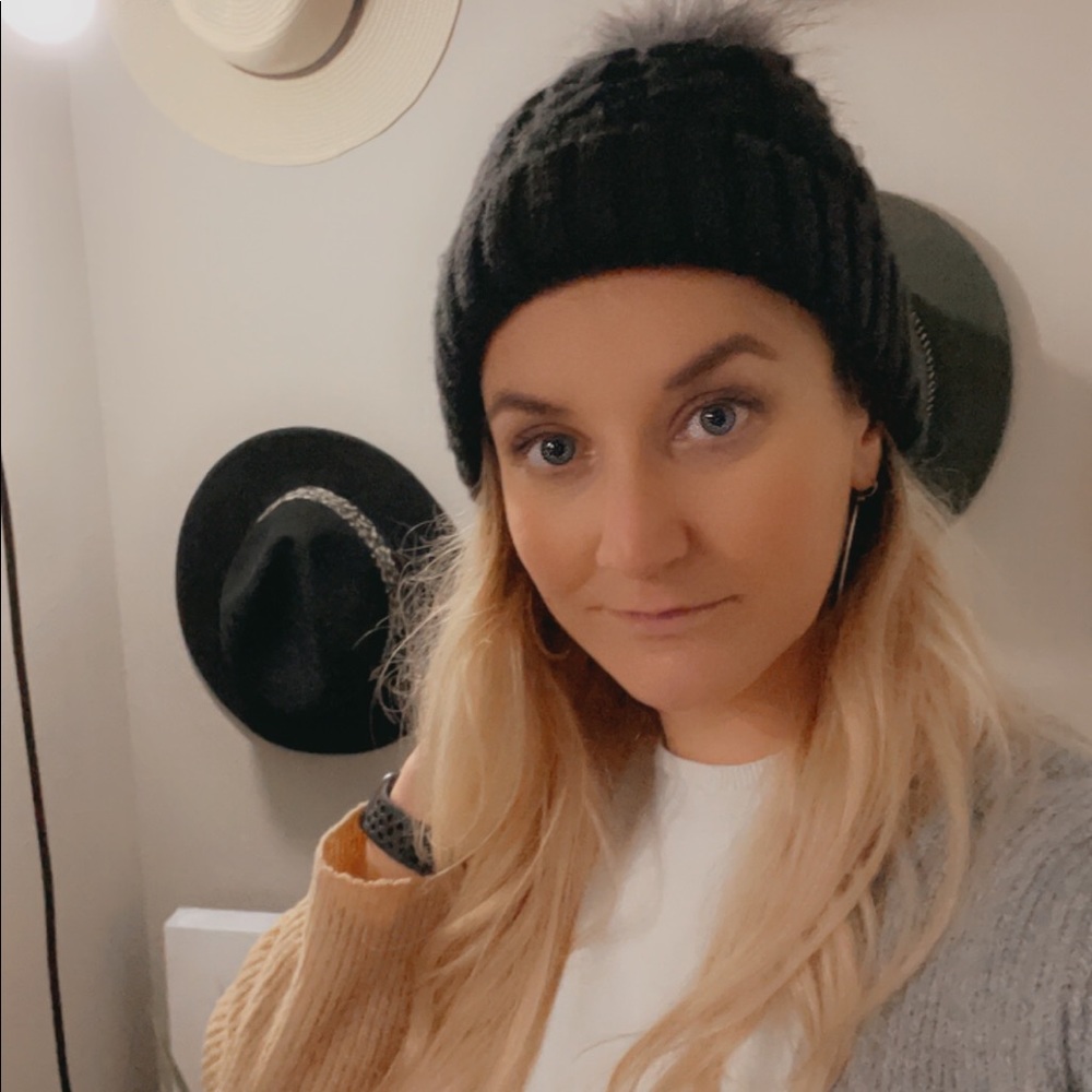 Meet your Posher, Erica